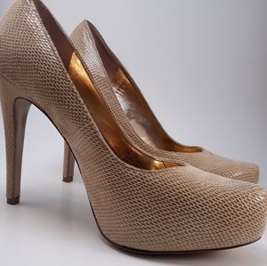 *NEW* BCBG Generation Womens high heel shoes 8M